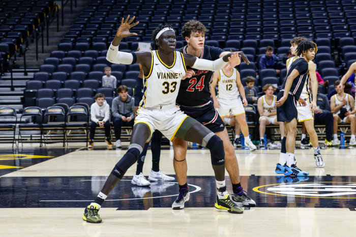 Vianney Springfield Central Missouri boys basketball Dec 9 2023 Nate Latsch-18